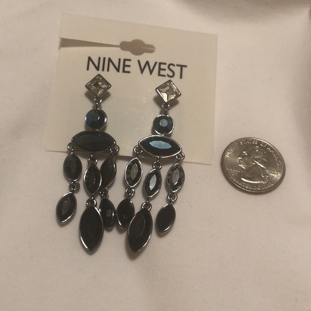 Nine West Earrings - Picture 4 of 4